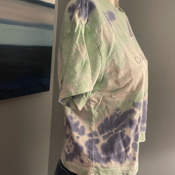 Calvin Klein Pastel Tie-Dye cropped T-Shirt NWOT Sz. Small - Picture 5 of 7